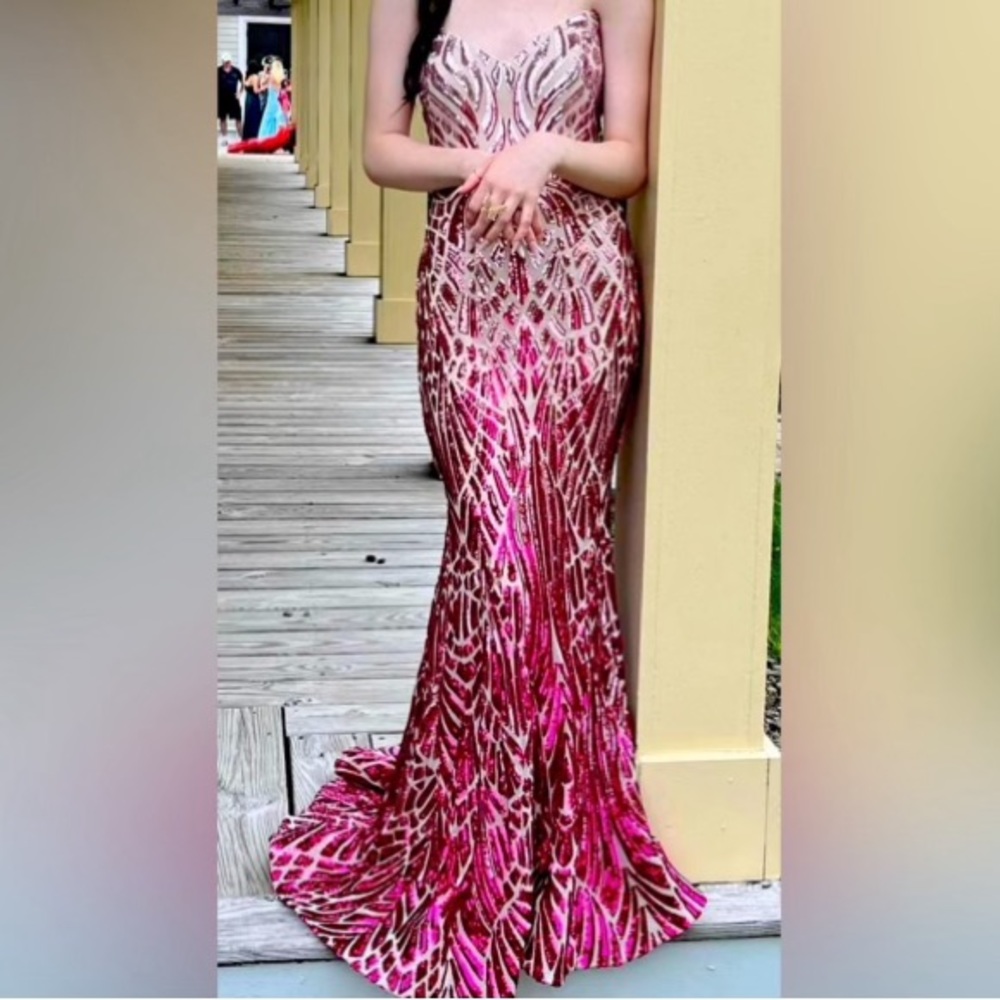 Jovani Size 0 Sequin Dress